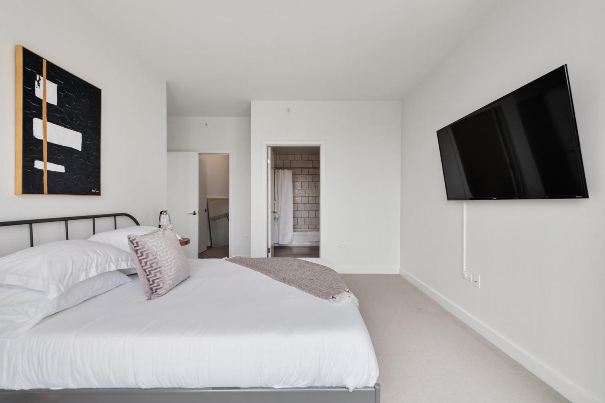 Aurelien Spacious Apartments In The Heart Of Gold Coast Chicago Bagian luar foto